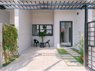 Nhà phố vườn đường ôtô 13m, trung tâm tp thuận an, dt 122m2, 1trệt 1lầu, đã hoàn công