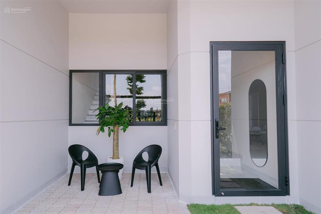 Nhà phố vườn đường ôtô 13m, trung tâm tp thuận an, dt 122m2, 1trệt 1lầu, đã hoàn công