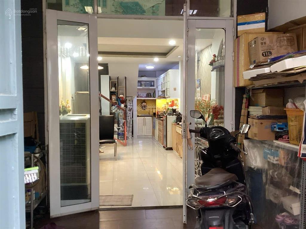 Bán nhà hẻm xe tải đường trần quý phường 4 quận 11. 3 lầu sân thượng giá 6,5 tỷ