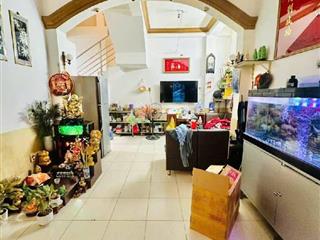 Nhà 3 tầng . 44m2 . 5pn . nở hậu . phan văn hân . chỉ cách cây cầu thị nghè qua q1 . nhĩnh 7 tỷ tl