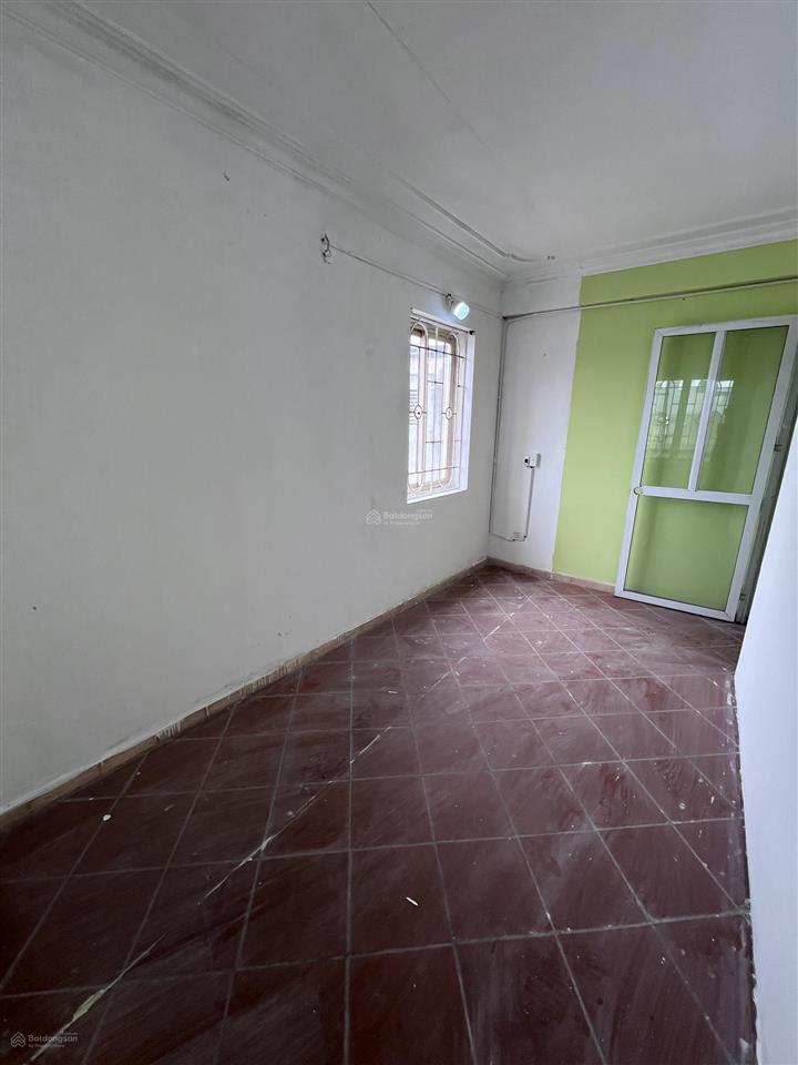 Cho thuê nhà trọ view đẹp tại số 20 ngõ 544, nguyễn văn cừ, 1,6 triệu, 15m2