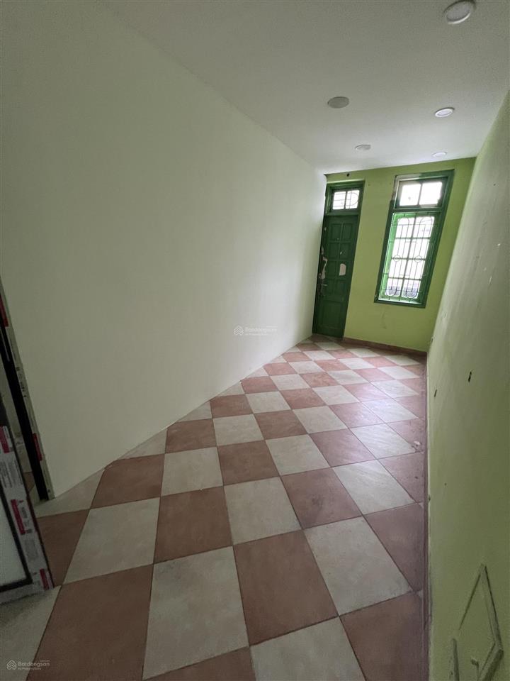 Cho thuê nhà trọ view đẹp tại số 20 ngõ 544, nguyễn văn cừ, 1,6 triệu, 15m2