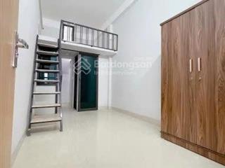 Cho thuê phòng trọ khép kín 30m2 có gác xép gần aeon long biên
