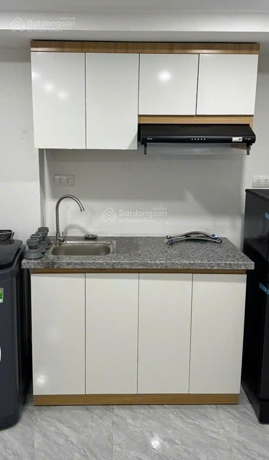 Cho thuê phòng trọ khép kín 30m2 có gác xép gần aeon long biên