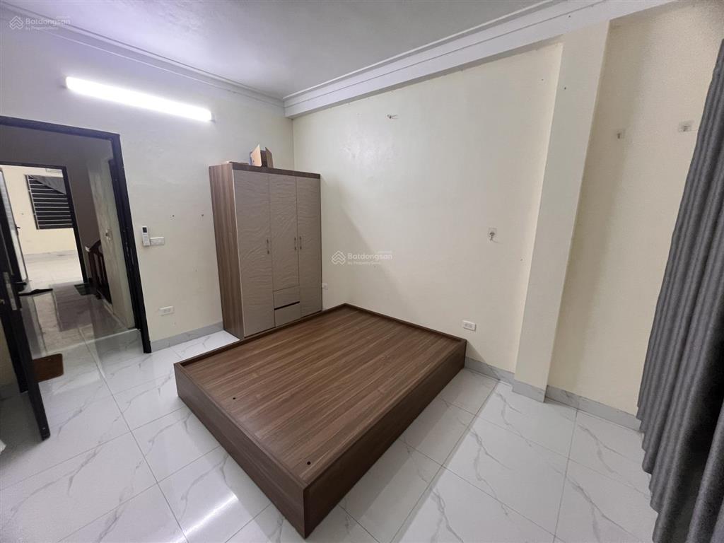 Cho thuê phòng trọ tại số 19 ngõ 2,tả thanh oai, 2,5 triệu,23m2, gần trường đh hà nội, đh kiến trúc