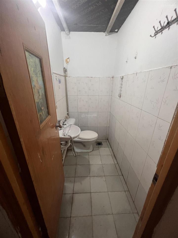 Cho thuê nhà trọ 1pn, 1wc tại 247 nguyễn văn linh, 3 triệu vnd, 28m2 có gác xép ngay chợ phúc đồng
