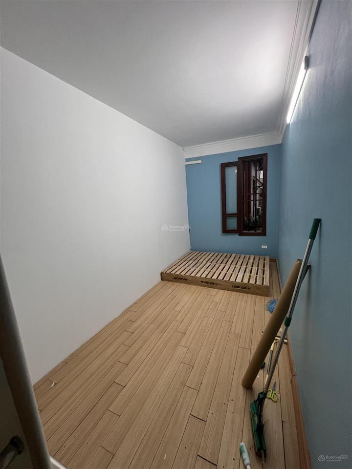 Cho thuê phòng trọ giá rẻ long biên full đồ mặt tiền ngay chân cầu thanh trì ở ngay