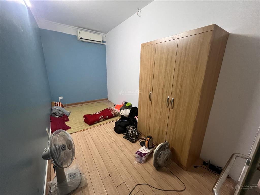 Cho thuê phòng trọ giá rẻ long biên full đồ mặt tiền ngay chân cầu thanh trì ở ngay