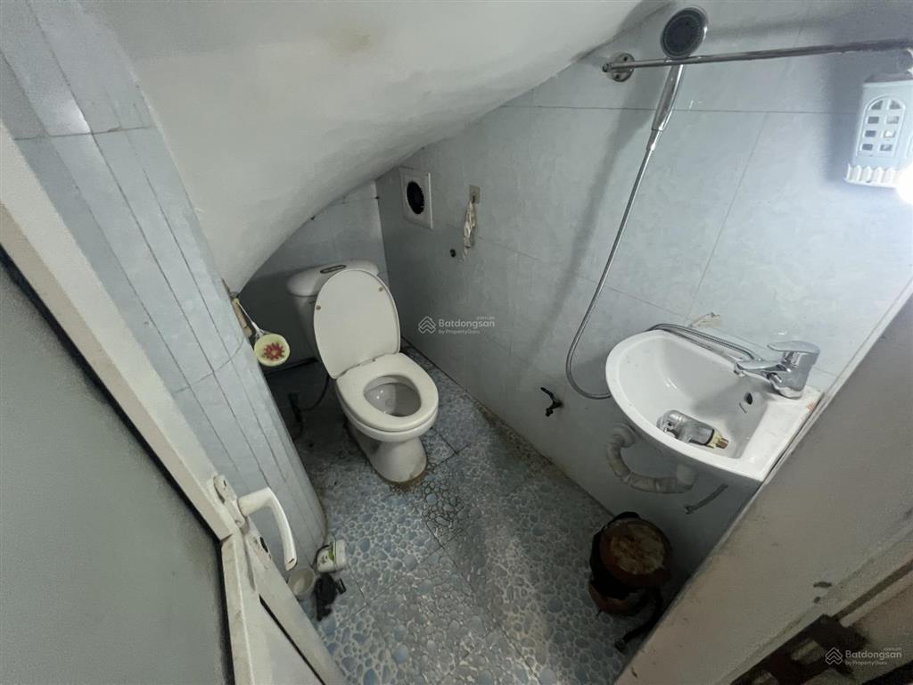 Cho thuê phòng trọ vskk full tiện nghi vào ở ngay, cách cầu hữu hòa 200m