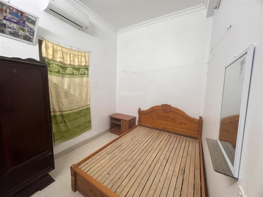 Phòng trọ ngay cầu hữu hòa 2,1tr sẵn tiện nghi vào ở luôn 18m2