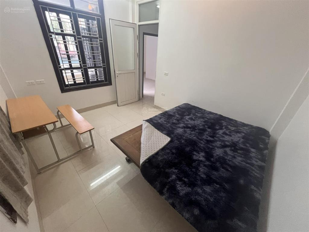 Cho thuê nhà trọ tại số 23 ngõ 7, hữu lê, 2,2 triệu, 21m2, nội thất đầy đủ