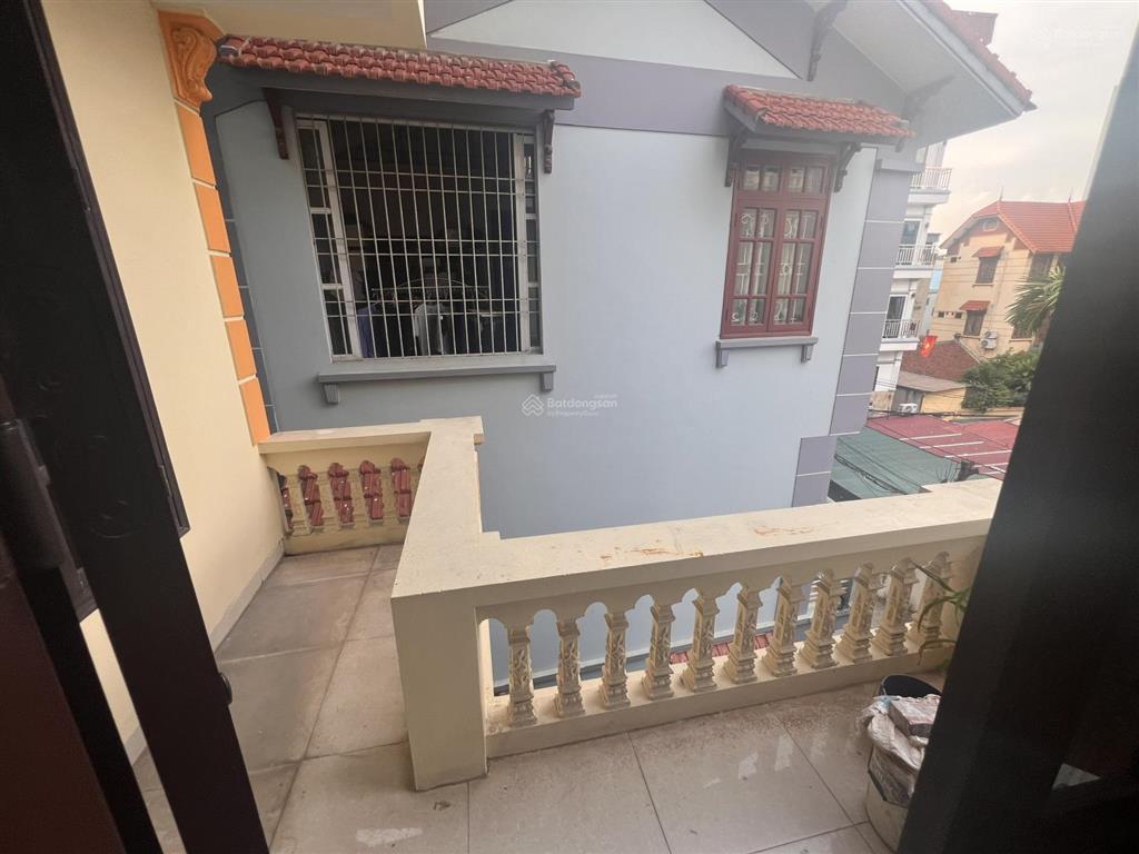 Cho thuê nhà trọ tại số 23 ngõ 7, hữu lê, 2,2 triệu, 21m2, nội thất đầy đủ