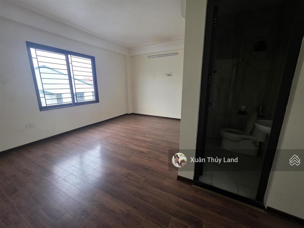 Cho thuê tòa nhà văn phòng  kinh doanh  nguyễn sơn  nguyễn văn cừ
