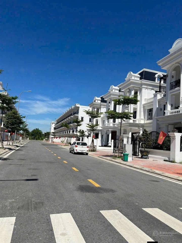 Chính chủ gửi bán gấp căn liền kề dự án thiên long view kênh xây 4 tầng