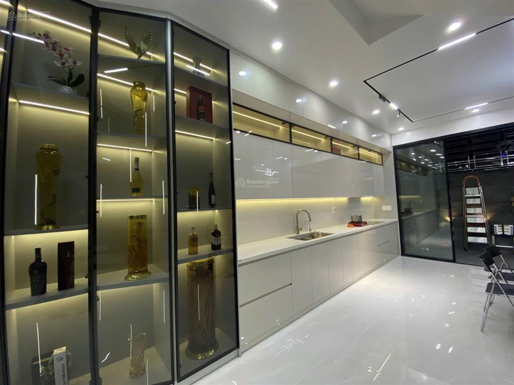 Bán liền kề mặt đường chùa nghèo, 14,5 tỷ, 125m2, ở kinh doanh tốt