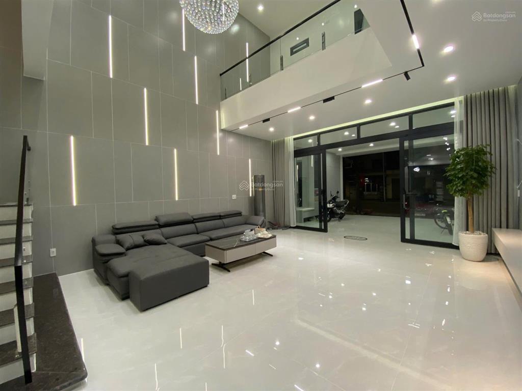 Bán liền kề mặt đường chùa nghèo, 14,5 tỷ, 125m2, ở kinh doanh tốt