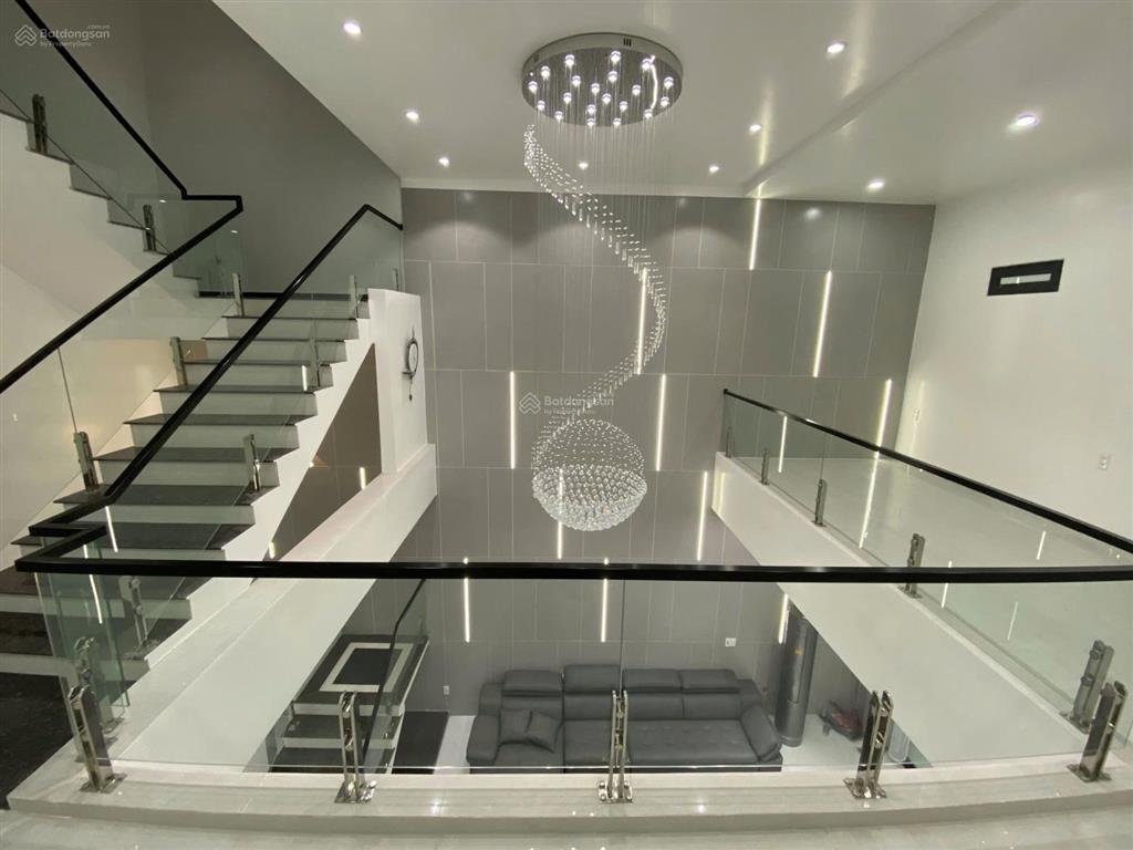 Bán liền kề mặt đường chùa nghèo, 14,5 tỷ, 125m2, ở kinh doanh tốt