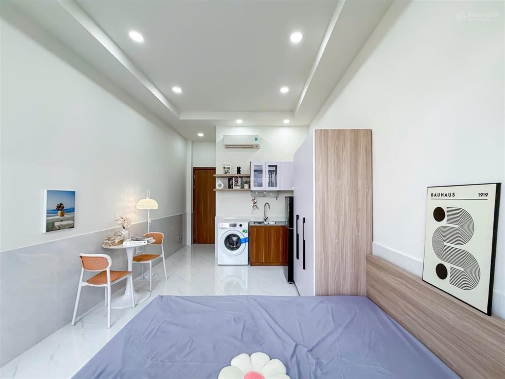 Chdv studio ban côngfull ntgần lotte mart q7tdturmitcresent mall cầu kênh tẻ 5p đi q1,q4,q8