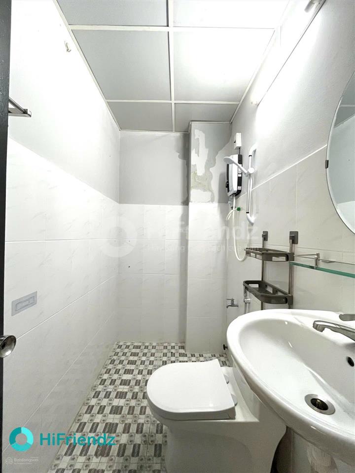 Cho thuê căn hộ dịch vu studio tách bếp q4, gần cầu khánh hội, cầu nguyễn văn cừ,q1,q5, q7, đh luật