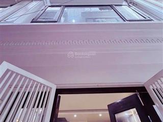 Cầu diễn  32m2  nhà đẹp 5 tầng mới  sẵn nội thất  chỉ 6 tỷ