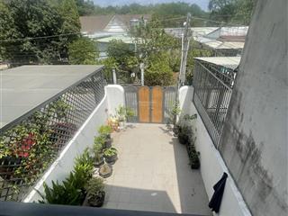 Chính chủ cần bán nhà mặt tiền 108,5m2. định hoàthủ dầu mộtbình dương