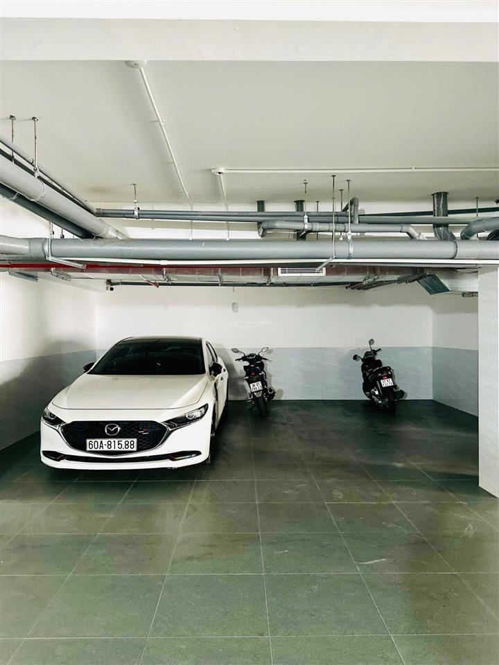 Bán toà nhà chdv dòng tiền 4,5%/năm