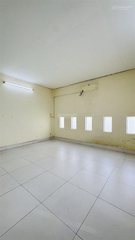 Nhà 2 tầng ngay khu dân cư himlam, dt 4.9x12m. giá 6.2 tỷ tl