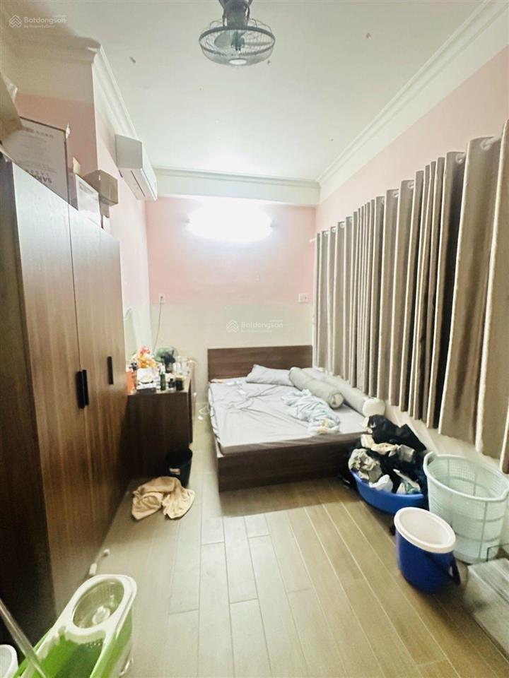 Nhà 4 tầng, vị trí tốt hồng bàng, hậu giang, nguyễn văn luông quận 6