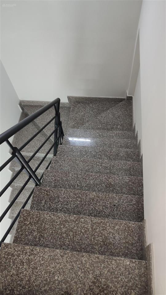 Nhà q6 gần ngã tư nguyễn văn luông  hậu giang, trệt 2 lầu, 5pn, 3wc, giá 5,3 tỷ