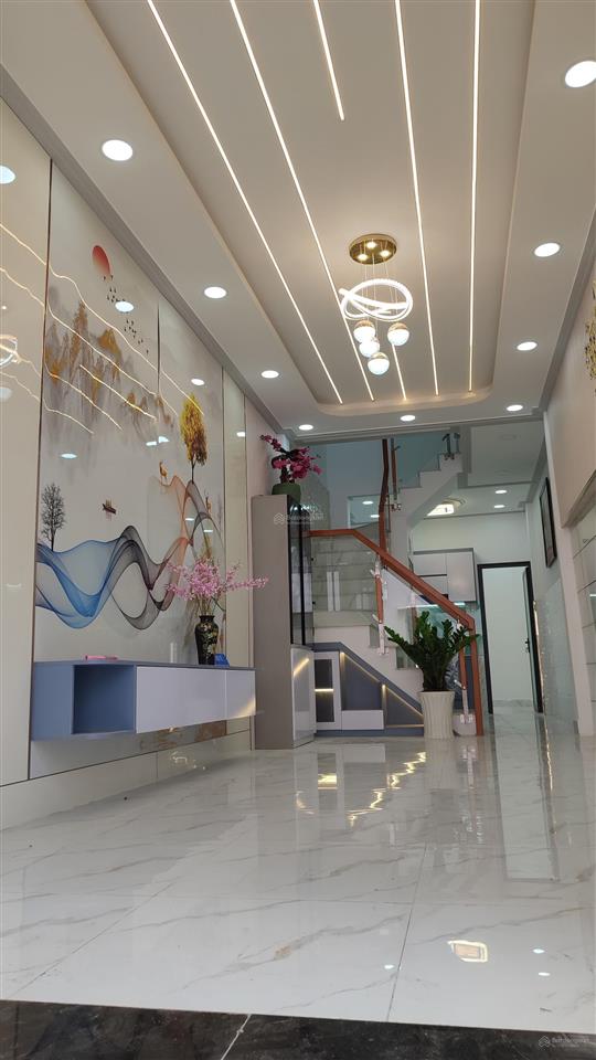 Nhà hẻm 3,5m văn thân, p8, q6, 44,1m, 2 tầng, 4pn, cách mặt tiền 30m.
