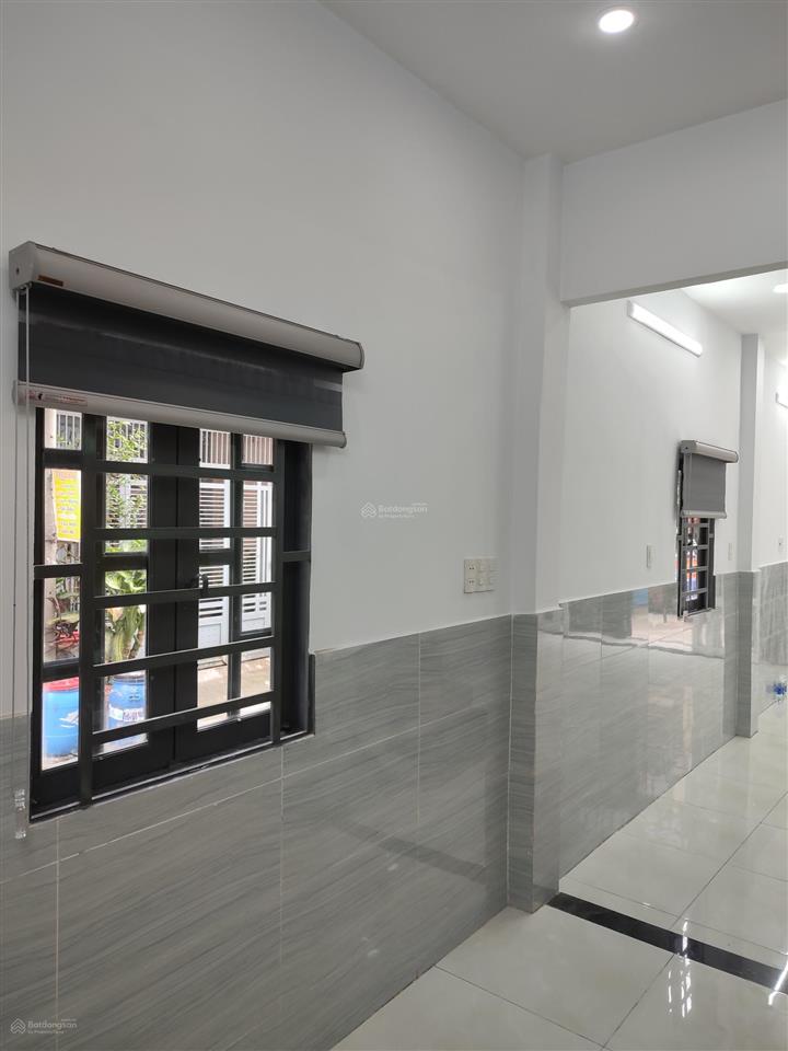 Căn góc 2 mặt tiền hẻm 7m, sát chợ bình trị đông, bình tân