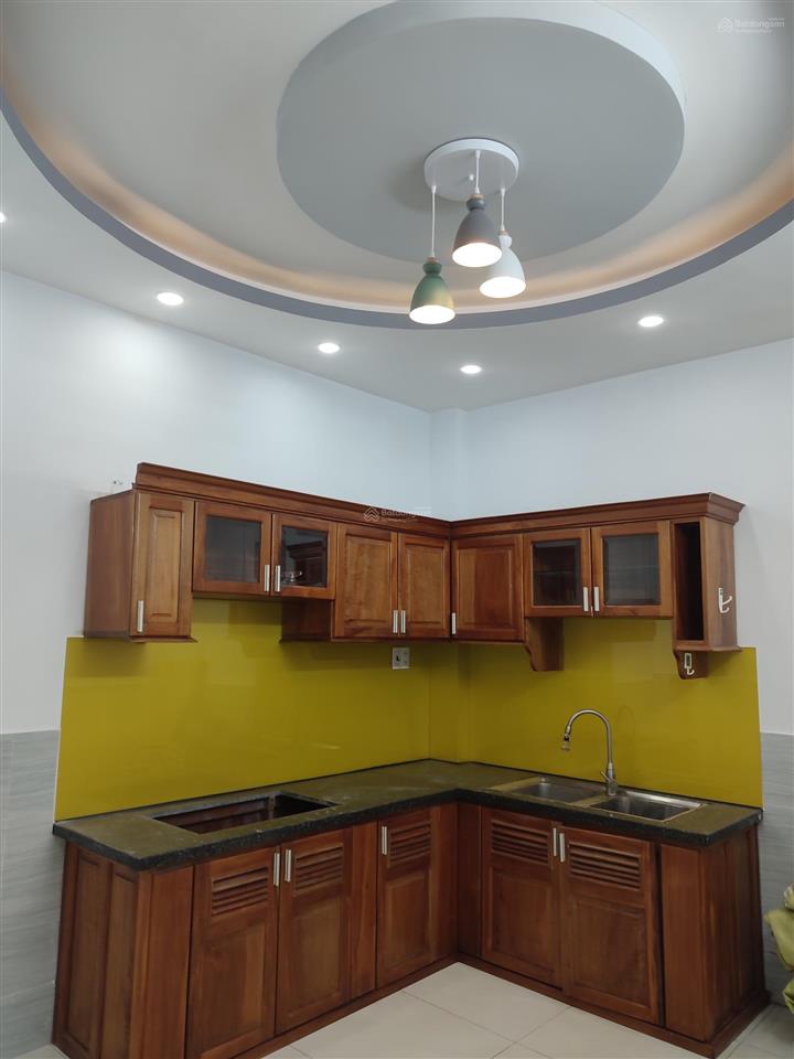 Căn góc 2 mặt tiền hẻm 7m, sát chợ bình trị đông, bình tân