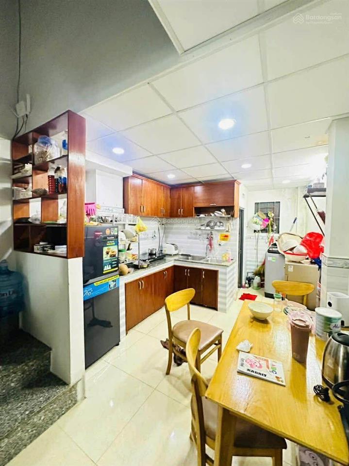 Nhà 2 tầng, hẻm xe tải 5m thông, sát ngã 4 cây da xà, p13, q6