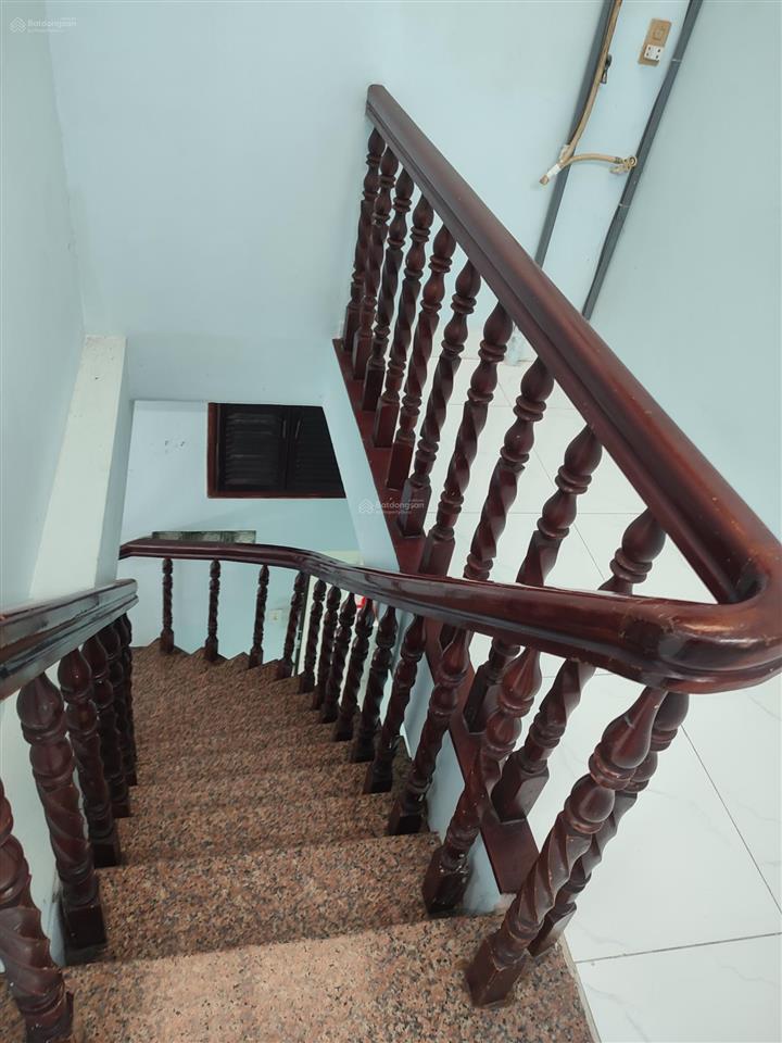Nhà hẻm, ô tô ngủ trong nhà, gần chợ phú lâm, quận 6