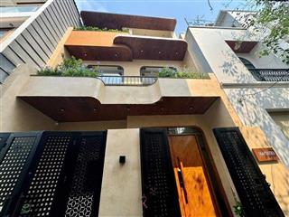 Tôi chính chủ bán nhà 3 tầng mới xây kiệt 164 nguyễn chánh, p. hòa minh ,liên chiểu