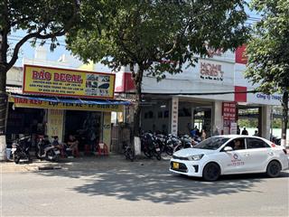 Bán nhà mặt tiền đường nguyễn trung trực, ngay trung tâm thương mại, đặc khu phú quốc