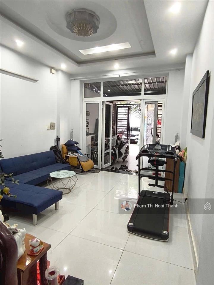 (15tr) cho thuê nhà 3 tầng  80m2  full nội thất  gần vincom  ngã tư thủ đức