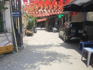 Bán nhà ngõ 104 hạ yên quyết dt 65m2 x6t, mt 4m giá 13 tỷ, sổ đỏ đẹp, gần ô tô