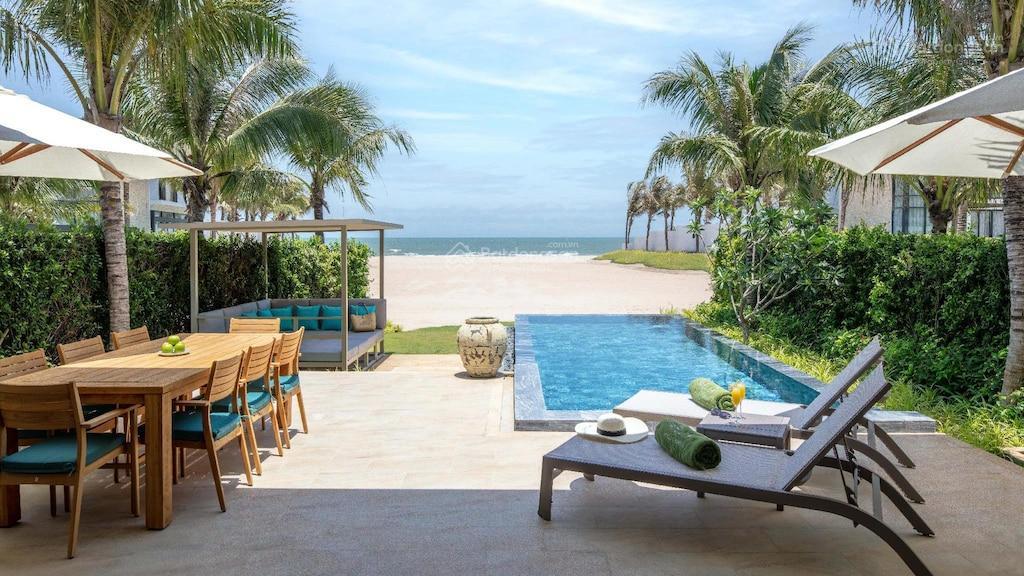 Cần bán căn villa 3pn/557m2 view biển melia hamptons hồ tràm full nội thất.  0908 982 ***