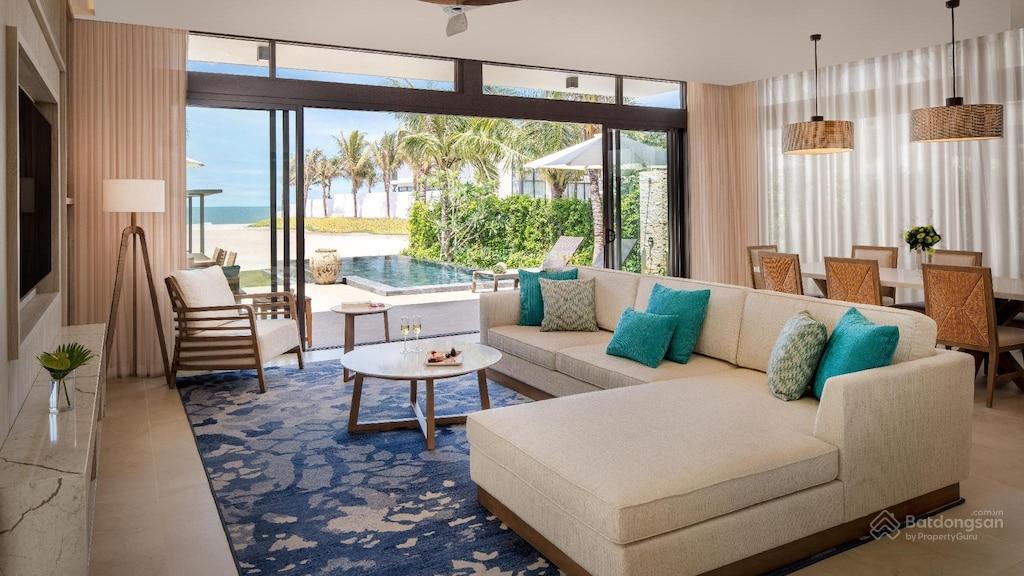 Cần bán căn villa 3pn/557m2 view biển melia hamptons hồ tràm full nội thất.  0908 982 ***