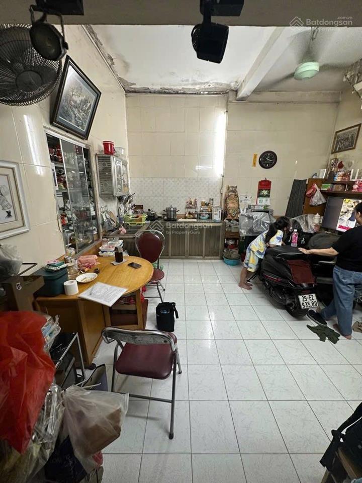 Bán nhà riêng khâm thiên, đống đa, giá tốt, 4,6 tỷ, 25m2, mặt ngõ, kinh doanh, 3 tầng, 2 pn,