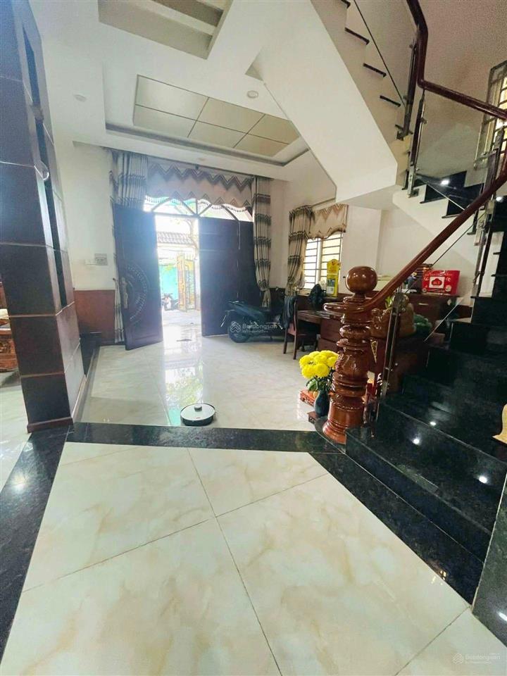 Bán chdv dòng tiền 50tr/tháng ngay khu tên lửa nối dày dt 6x20m, giá nhỉnh 10 tỷ
