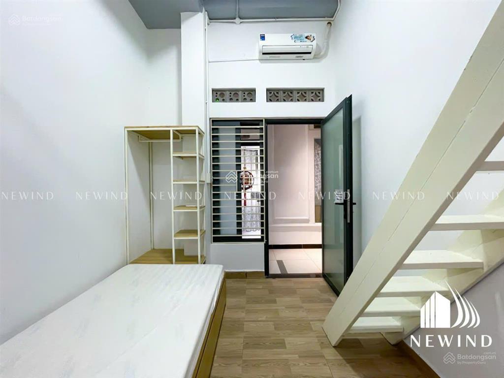 Cho thuê phòng trọ gác mới 100% gần phú mỹ hưng, đường ô tô tận nhà. gác cao free phí dịch vụ, wifi