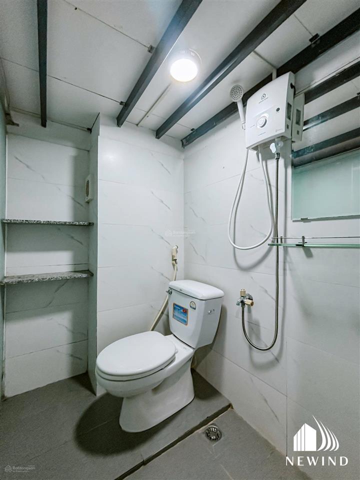 Phòng trọ mới 100%, gác cao. kế bên phú mỹ hưng, pv gas. tiện sang kcx, ufm. đường ô tô không ngập