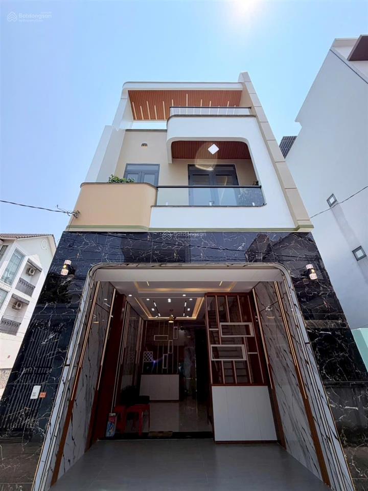 Chủ gửi bán nhà 1t1l (sổ hoàn công) vị trí ngay đường nguyễn tri phương chỉ 20m. giá chỉ 3,850 tỷ