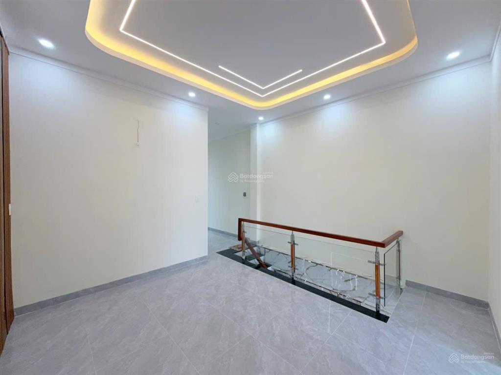 Chủ gửi bán nhà 1t1l (sổ hoàn công) vị trí ngay đường nguyễn tri phương chỉ 20m. giá chỉ 3,850 tỷ