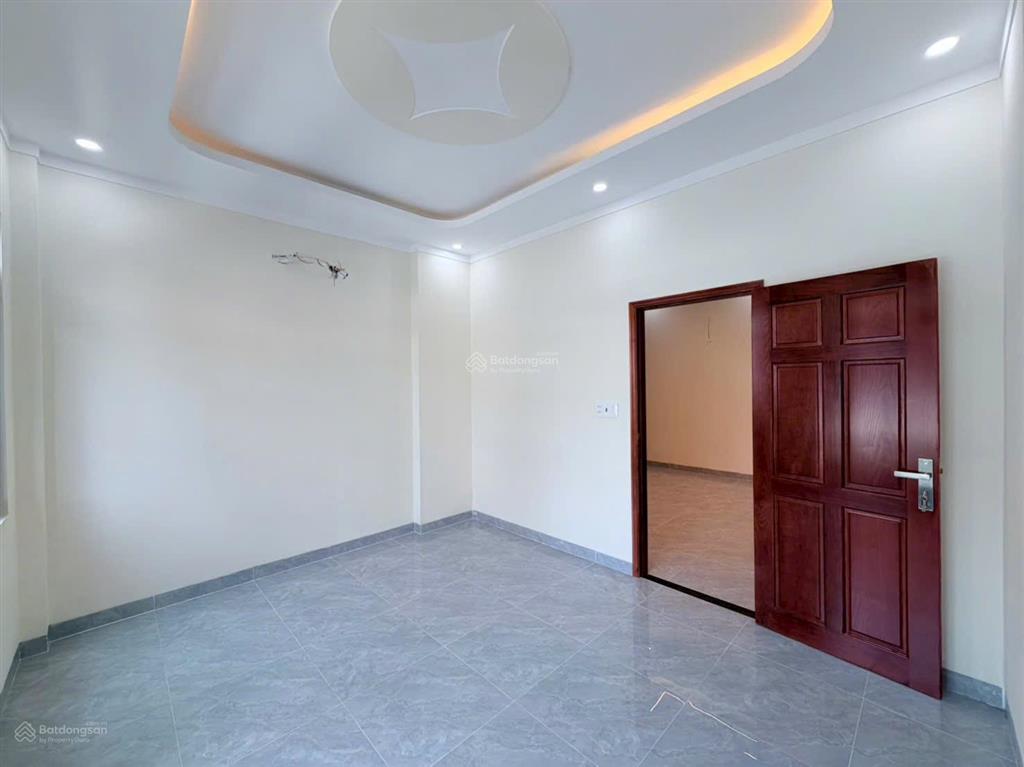 Chủ gửi bán nhà 1t1l (sổ hoàn công) vị trí ngay đường nguyễn tri phương chỉ 20m. giá chỉ 3,850 tỷ