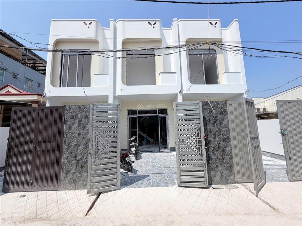 Chủ gởi bán nhà 1t1l (sổ hoàn công) đường oto, vị trí ngay cầu mới hoá an. giá chỉ 3,590 tỷ