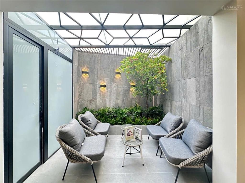 Phan văn hớn nhà mới full nội thất  100m2  ngang 5m  6 lầu  có thang máy chỉ 12 tỷ tám