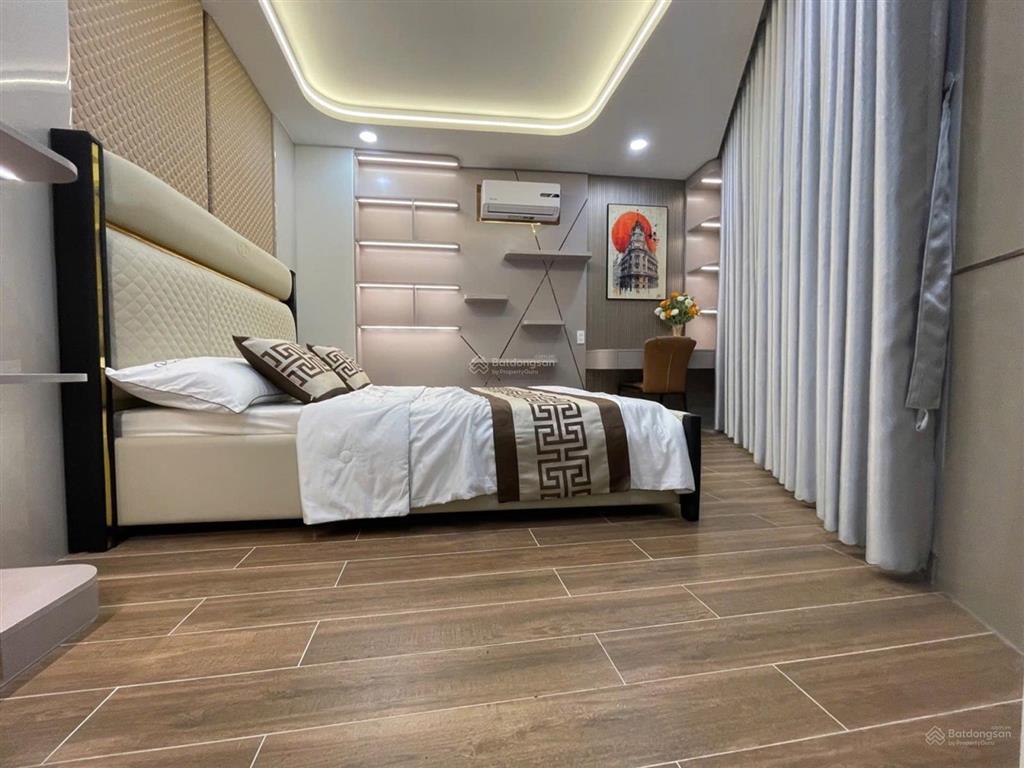 Phạm văn chiêu  70m2  5 tầng full nội thất  nhà mới ở ngay 5.8 tỷ tl